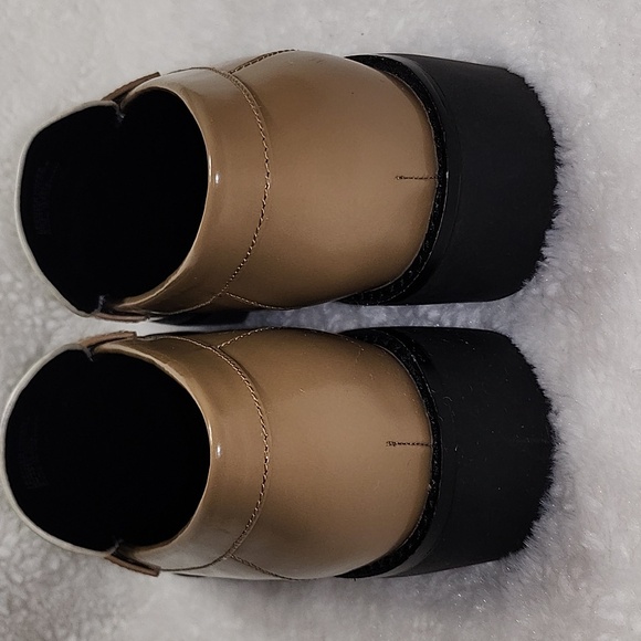 Tory Burch Mini Everly Chunky Loafers  white and brown colorblock gold hardware - Picture 9 of 16